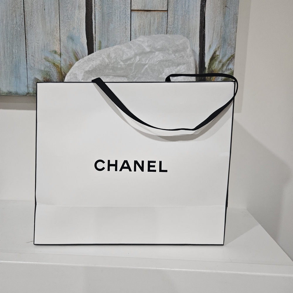 Chanel White Shopping Bag